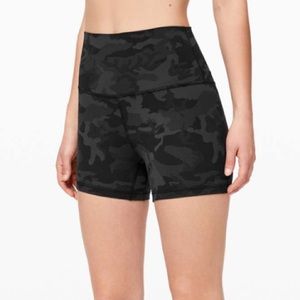 * SOLD*Lululemon Align Shorts 4 in
